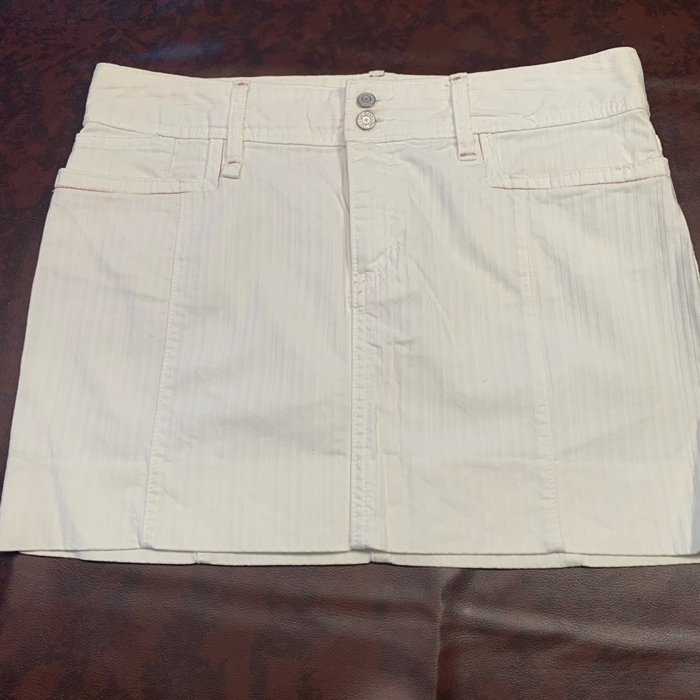 Gap mini skirt